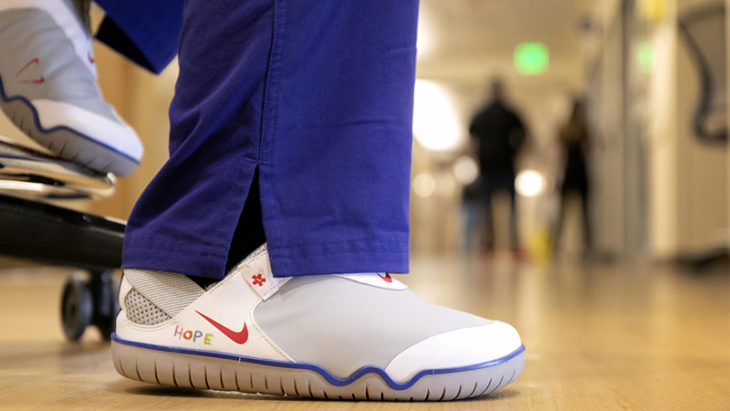 Tenis Nike creados específicamente para el personal de salud