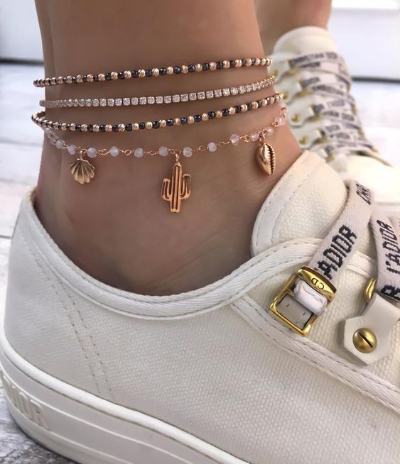 Accesorios y cedenitas para los tobillos
