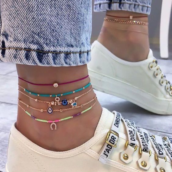 Accesorios y cedenitas para los tobillos