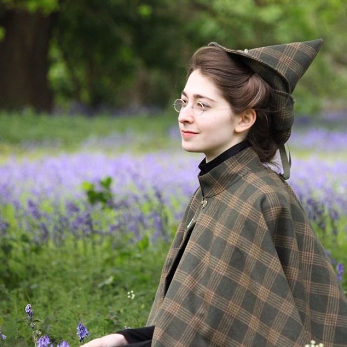 Bernadette Banner y sus vestidos de época