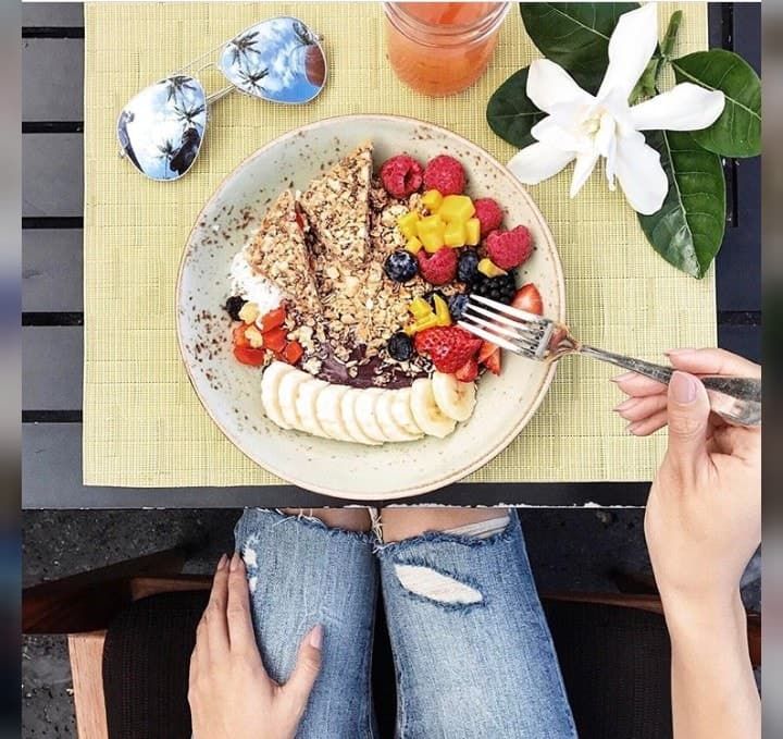 Bowl de avena con fruta