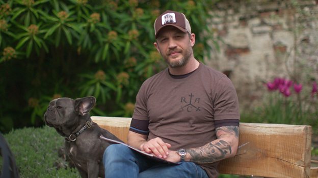 Tom Hardy y su perro Blue