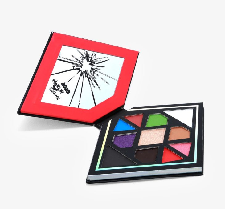 Paleta de sombras inspiradas en Harley Quinn