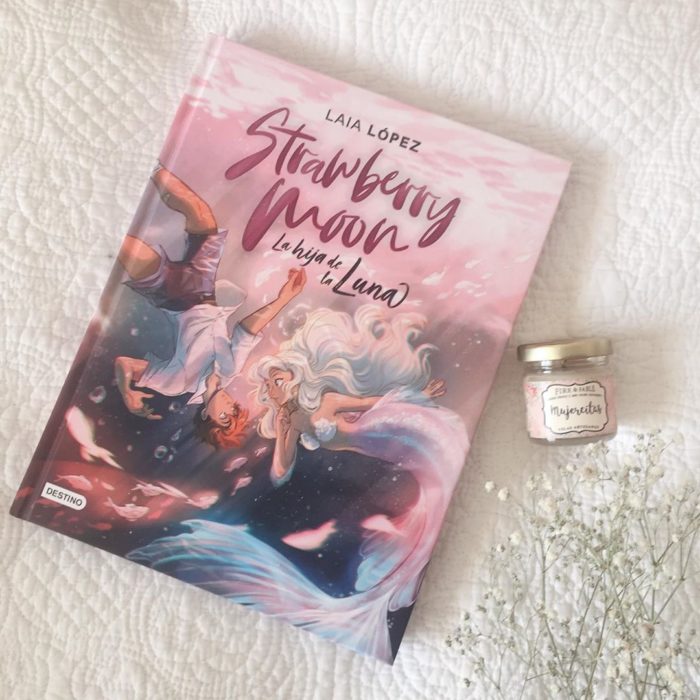 Portada del libro Strawberry Moon de Laia López