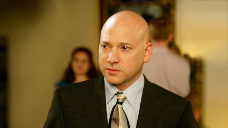 Harry Goldenblatt en una escena de la serie Sex and the City