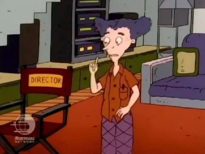 Ulises DeVille charlando en escena de los Rugrats 