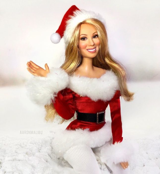 Muñecos Barbie utilizados para recrear a Mariah Carey