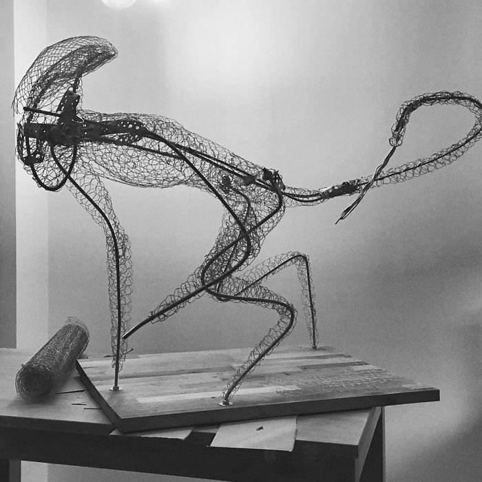 Escultura para moldear una figura de alien 