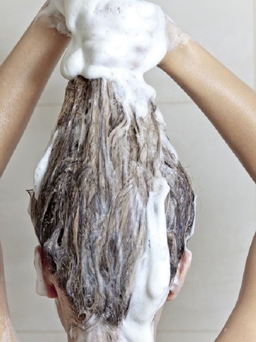 Cabello con champú