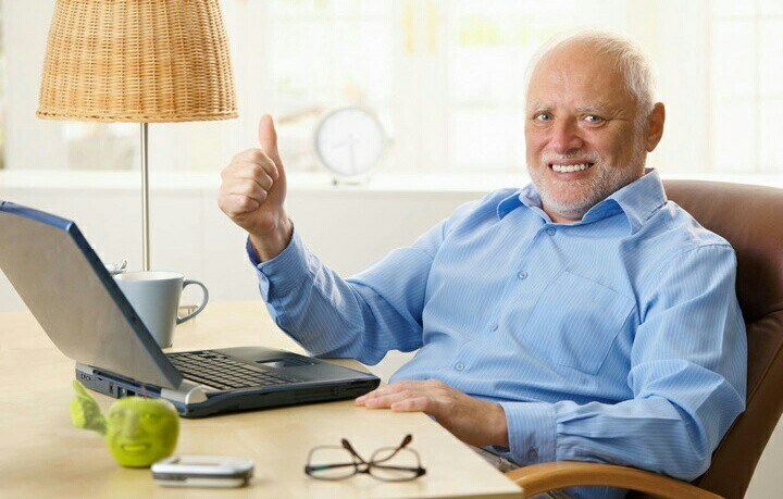 meme de señor que tiene la cara de confundido 