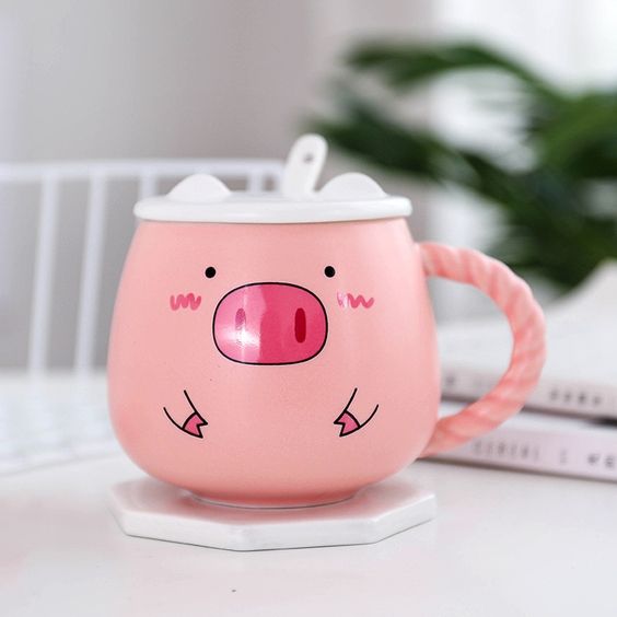 Taza con diseño de cochinito