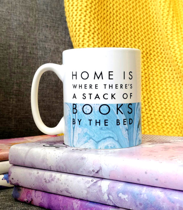 Taza de libros