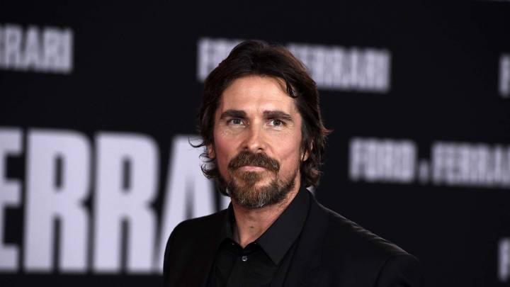Christian Bale durante una alfombra roja de Batman