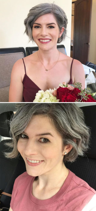 Mujer mostrando su cabello con canas mientras se toma una fotografía 