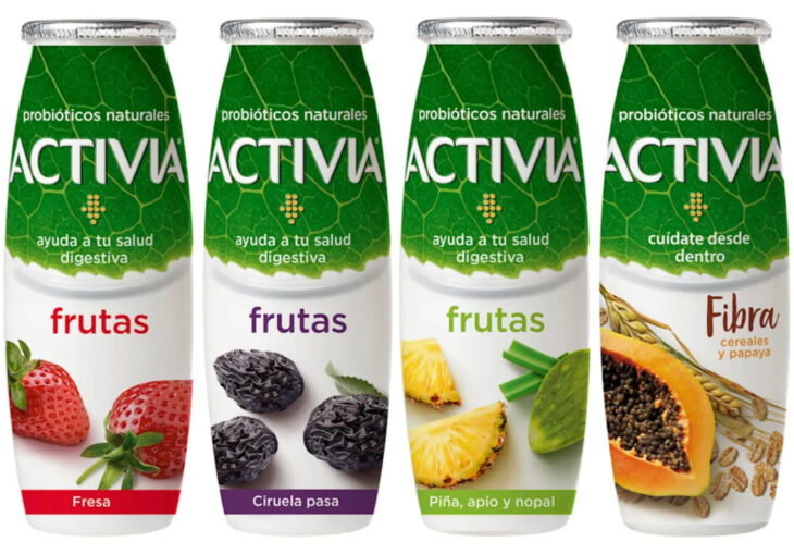 Yogur Activia bebible de varios sabores: fresa, ciruela pasa, piña, apio y nopal, papaya y cereales