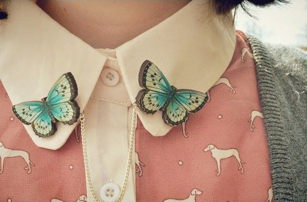 Broche para camisa en forma de mariposa