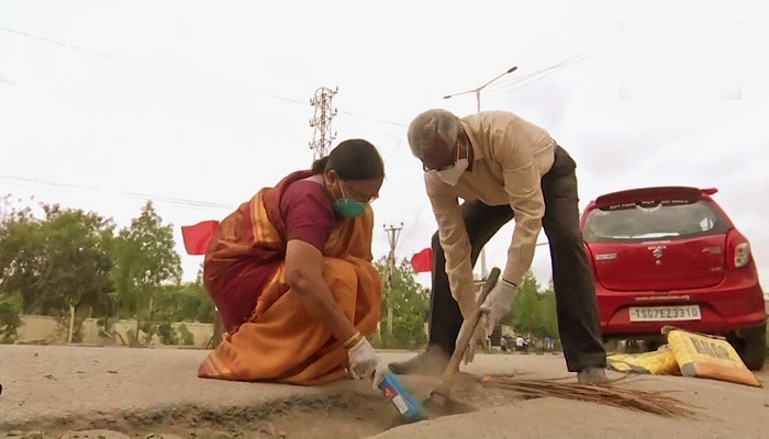 Gangadhar Tilak Katnam y su esposa Venkateshwari Katnam