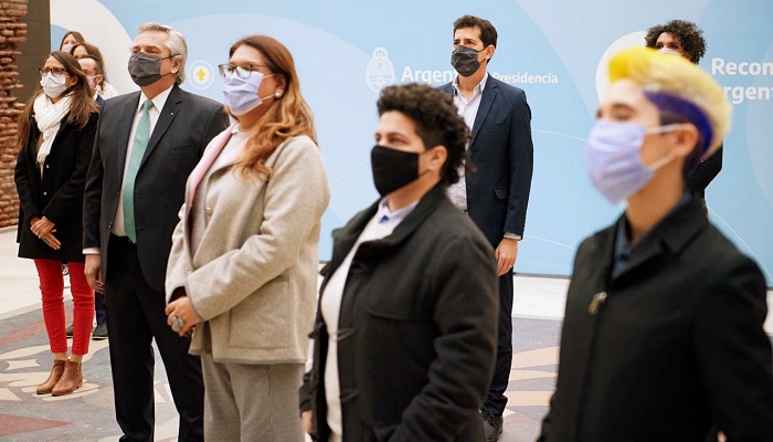 argentina anuncia registro de personas no binarias