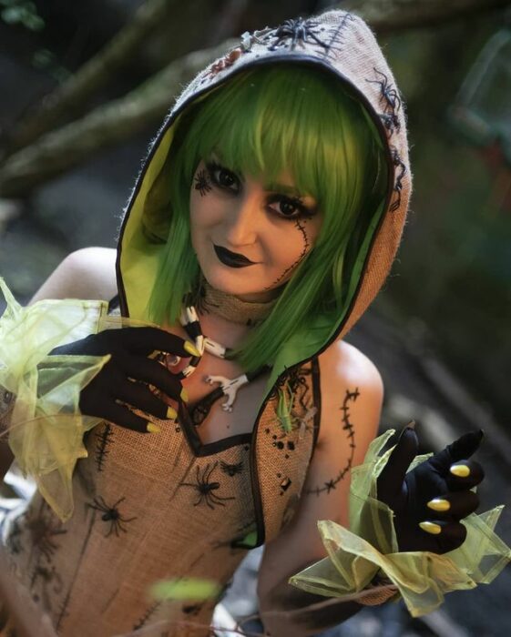 Celia, cosplayer vestida de un el Joker