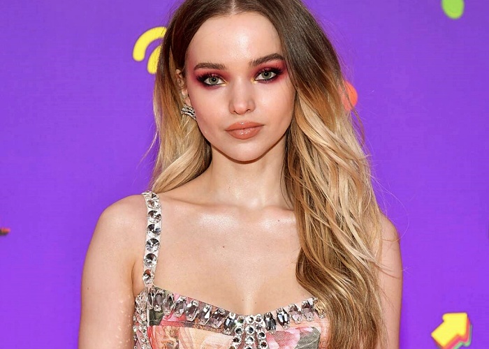 dove cameron