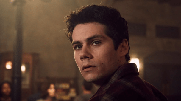 Dylan O'Brien actuando en la serie Teen Wolf