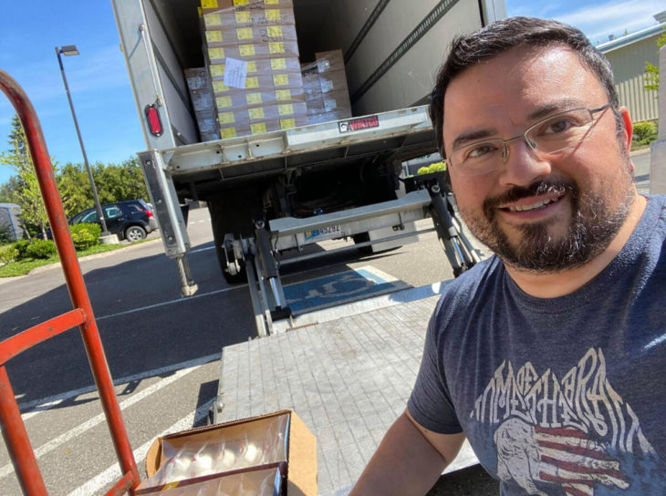 George, fundador de EastWest Food Rescue