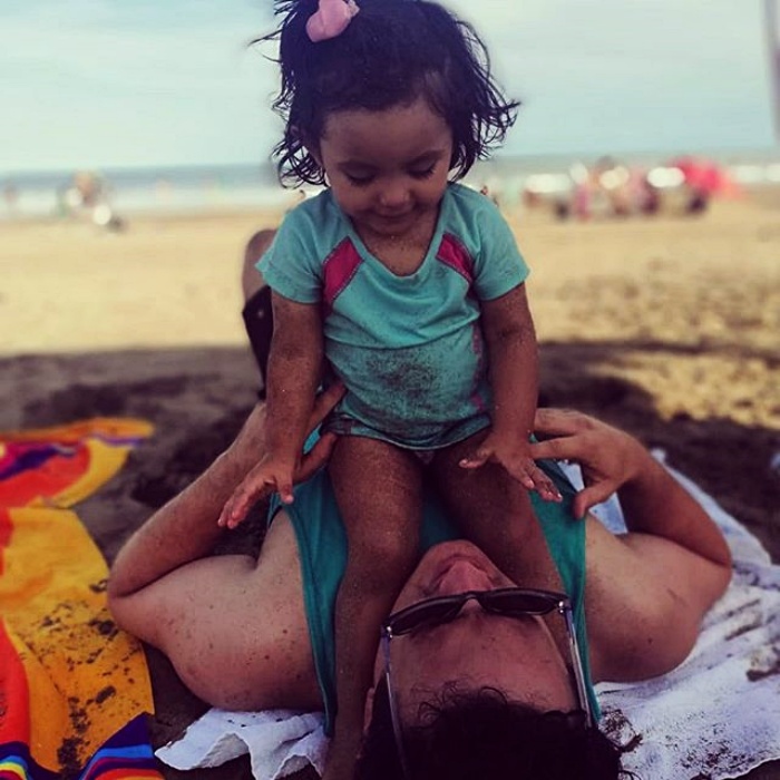 la pequeña mia, hija adoptiva de pablo fracchia