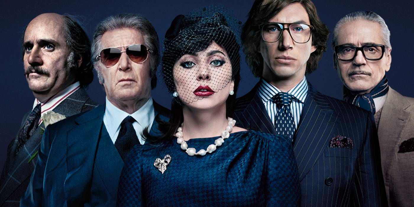 Poster oficial de House of Gucci; Lady Gaga sorprende en alfombra roja de House of gucci