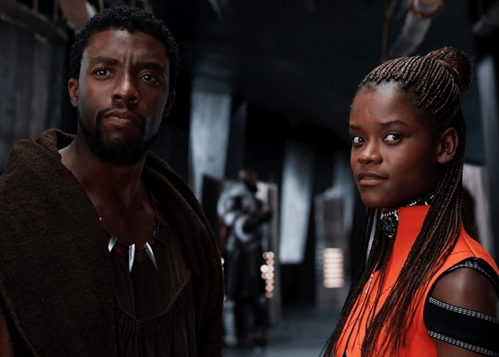 Chadwick Boseman y Letitia Wright en el set de Black Panther