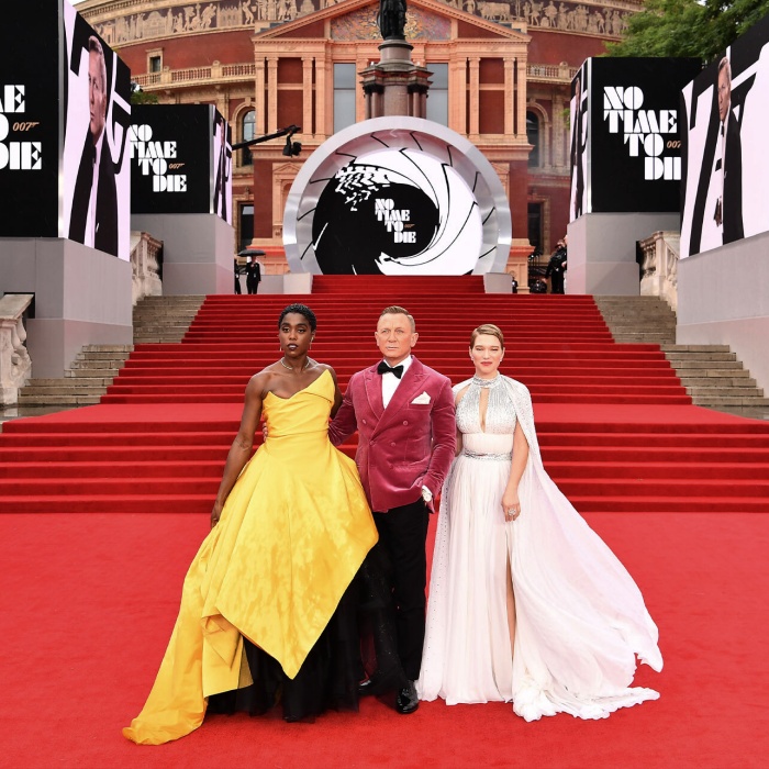 Léa Seydoux, Lashana Lynch y Daniel Craig