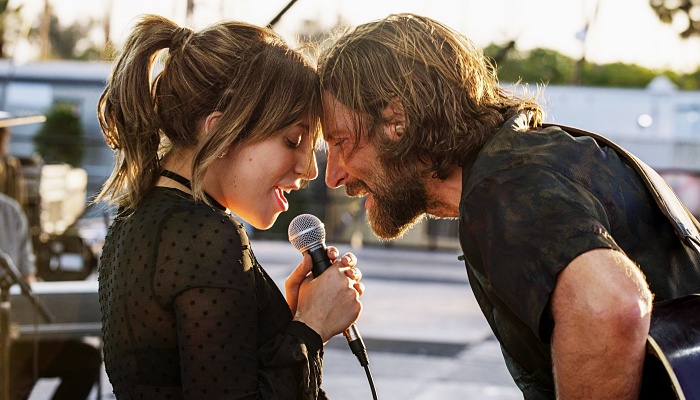 Jackson y Ally en A Star Is Born