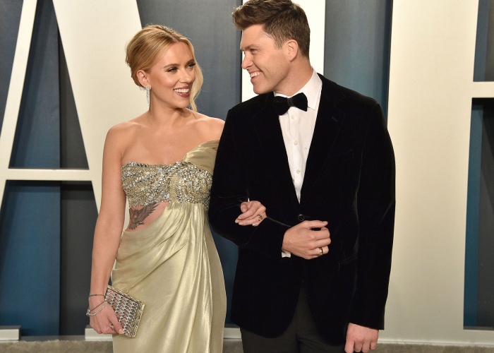 Scarlett Johansson y Colin Jost