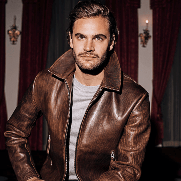 Tom Bateman