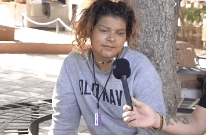Chica en tiktok siendo entrevistada