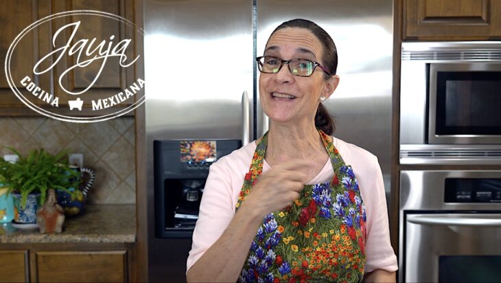 Janeth, la youtuber que enseña cocina mexicana