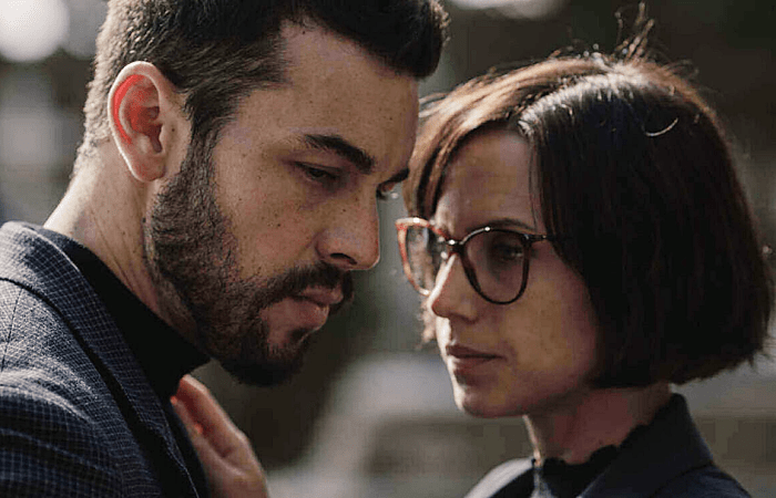escena de la nueva miniserie 'El Inocente' con Mario Casas
