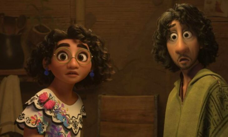 Mirabel y Bruno de la película Encanto